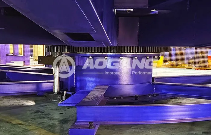 Aogang horizontal accumulator for tube mill