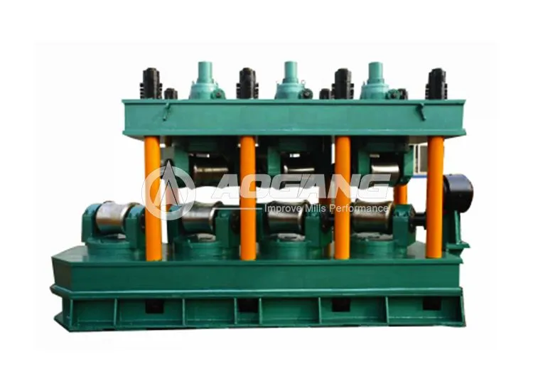 High-precision steel pipe straightening equipment